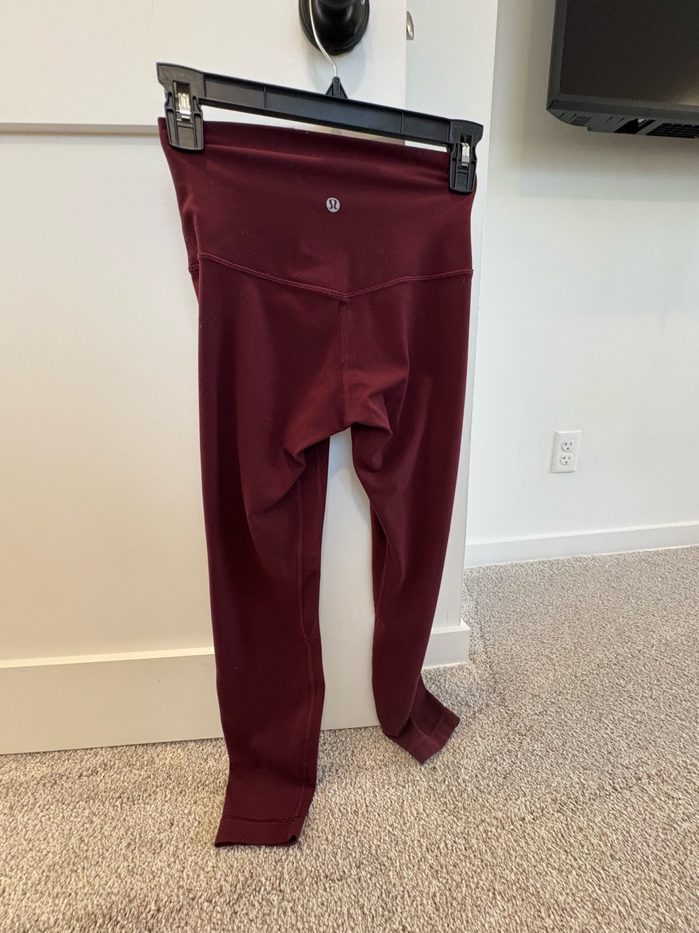 Lululemon Align 25" leggings in Maroon color